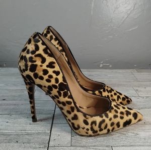 Pump Steve Madden Daisies Leopard Print Size 6.5M